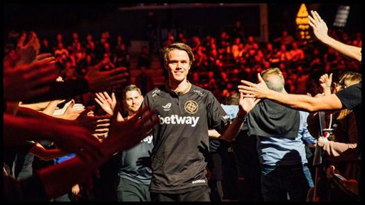 KPL新赛季转会震撼登场武汉eStarPro与北京JDG争夺冠军